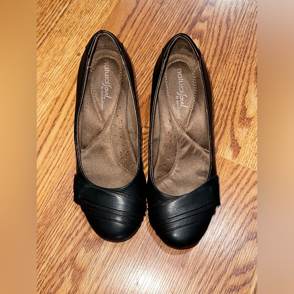 Natural Soul by Naturalizer Faux Leather Wedges